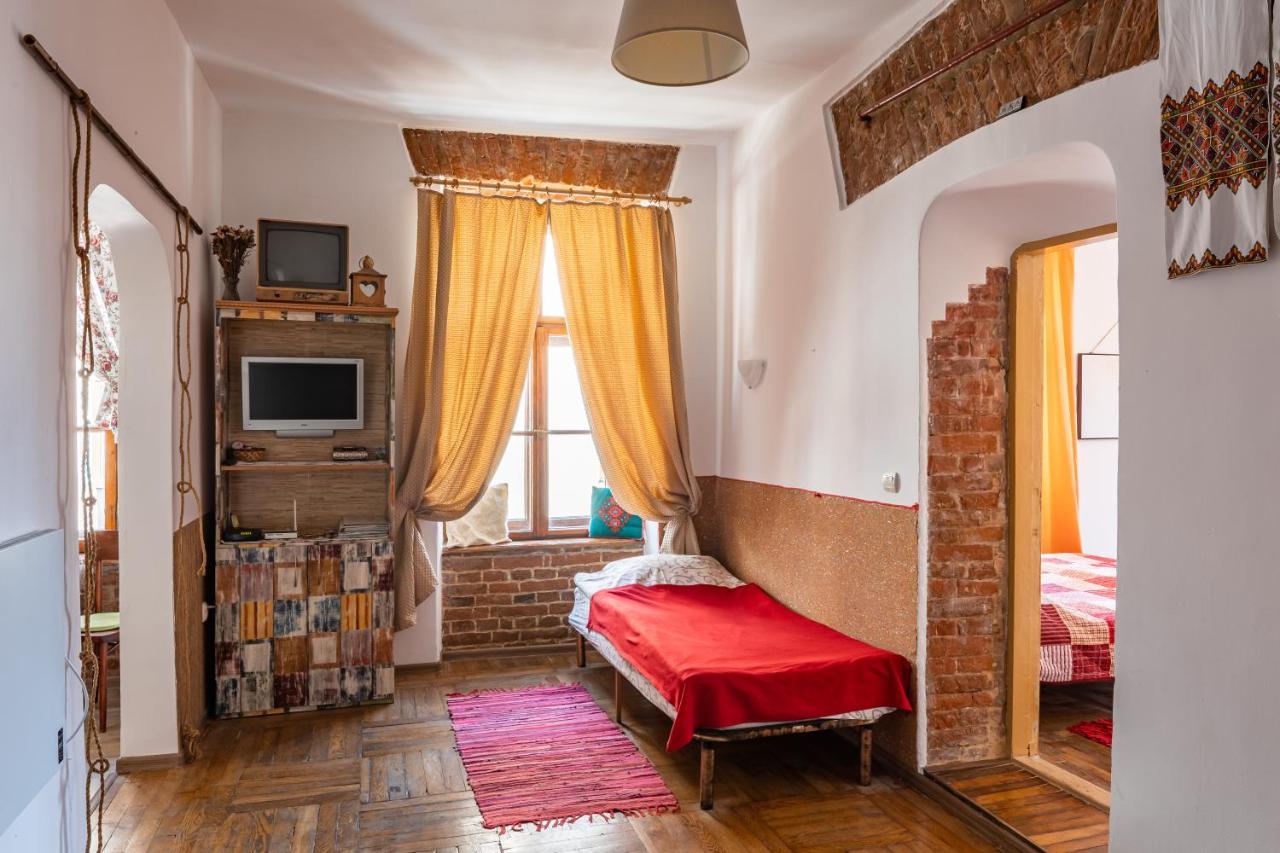 Historical Center Of Lviv Apartment Bagian luar foto