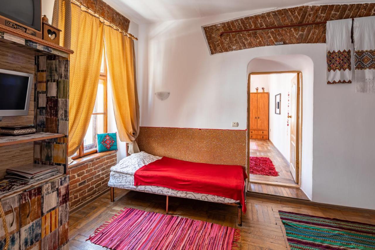 Historical Center Of Lviv Apartment Bagian luar foto